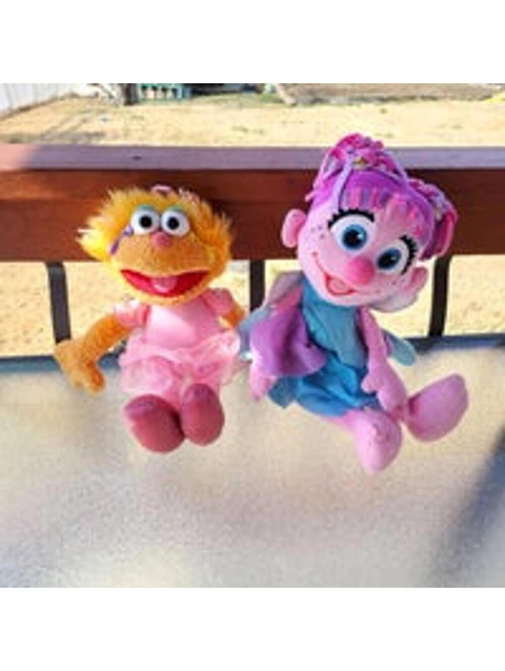 Sesame Street Plush Lot of 7 Elmo and Friends Plushes - Picture 11 of 12